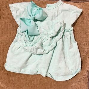 Carter's Light Green Diaper Cover Set with Bow